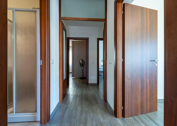 Giulia Garden And View